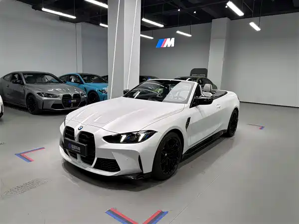 BMW M4 2024
