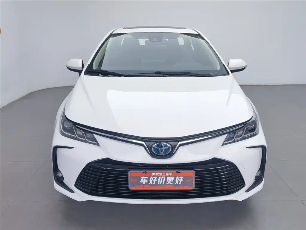 Toyota Corolla 2020 — фото 3