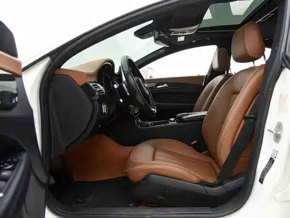 Mercedes-Benz CLS 2016