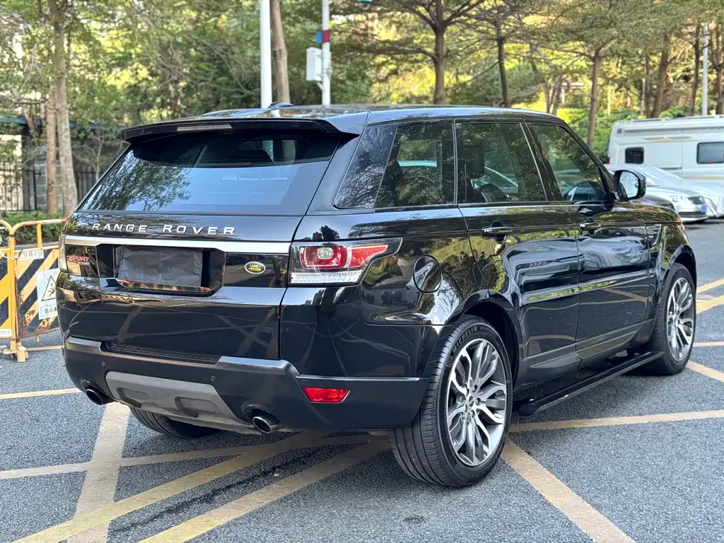 Land Rover Sport 2017 — фото 17