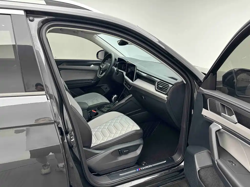 Volkswagen Tayron 2023