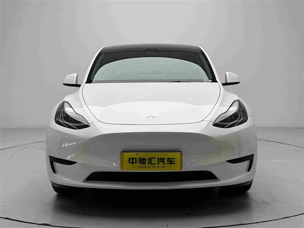 Tesla Model Y 2023 — фото 2