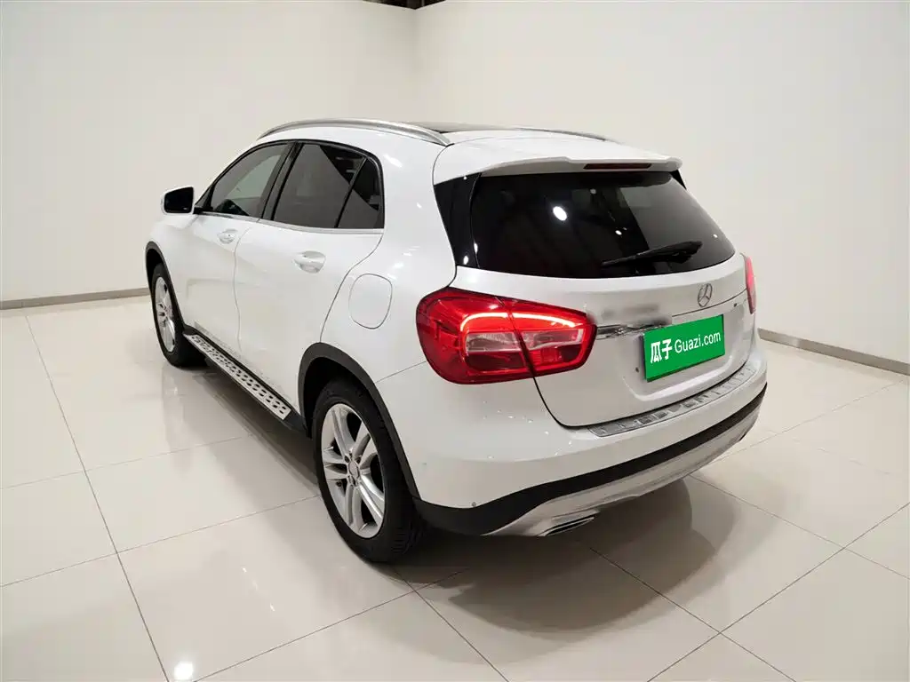 Mercedes-Benz GLA 2017 — фото 23