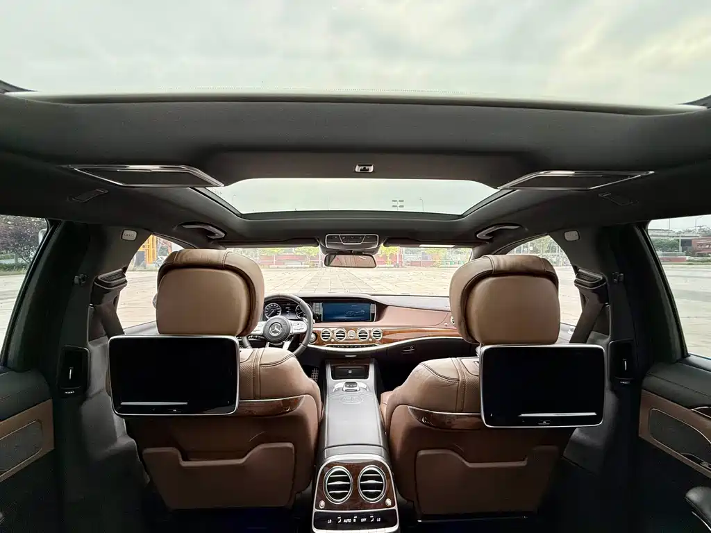 Mercedes-Benz S-Class AMG 2016 — фото 12