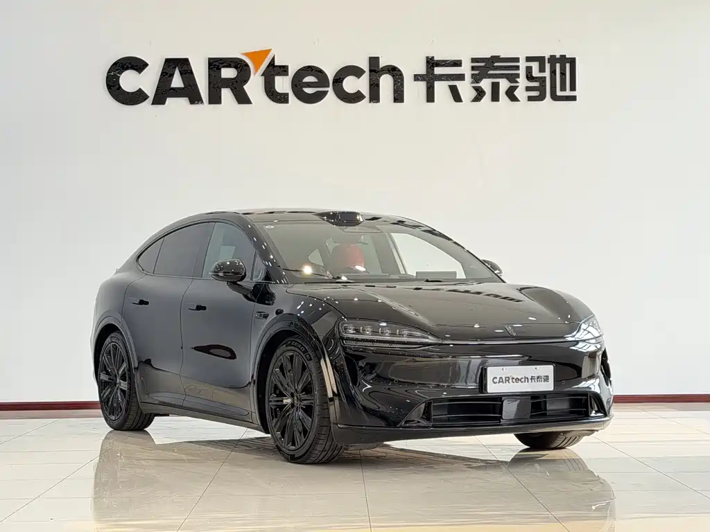 Luxeed Zhijie R7 2025