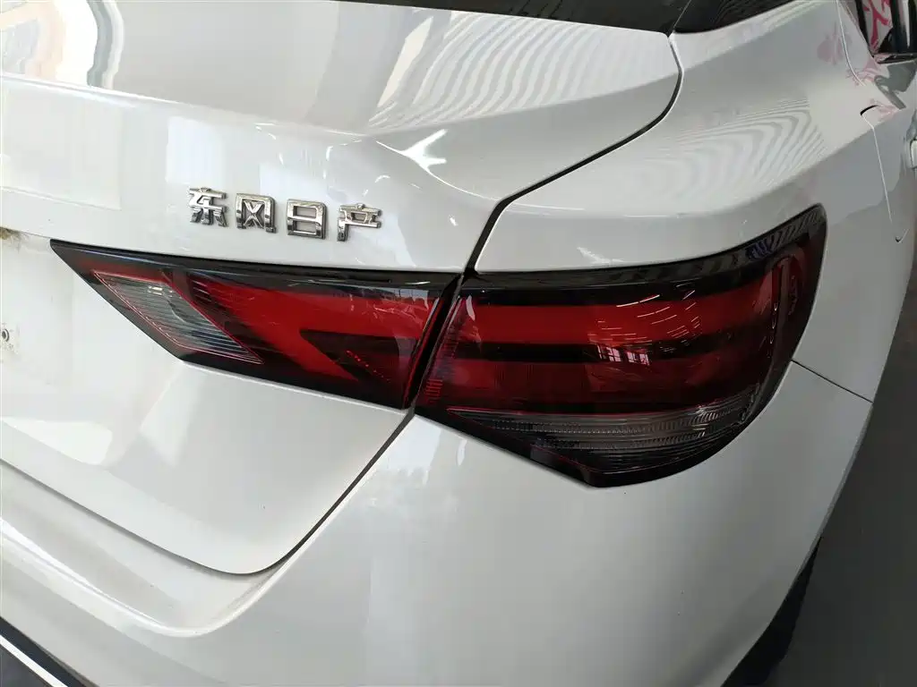 Nissan Sylphy 2023 — фото 24