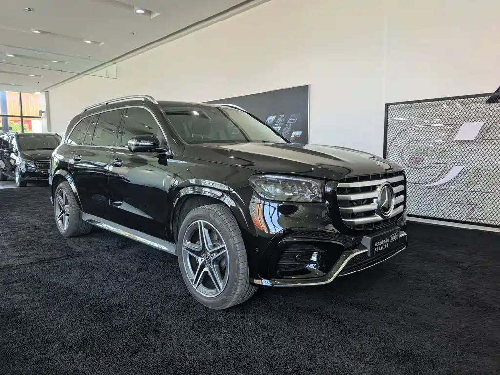 Mercedes-Benz GLS 2024 — фото 3
