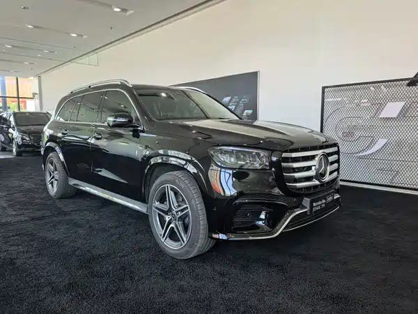 Mercedes-Benz GLS 2024