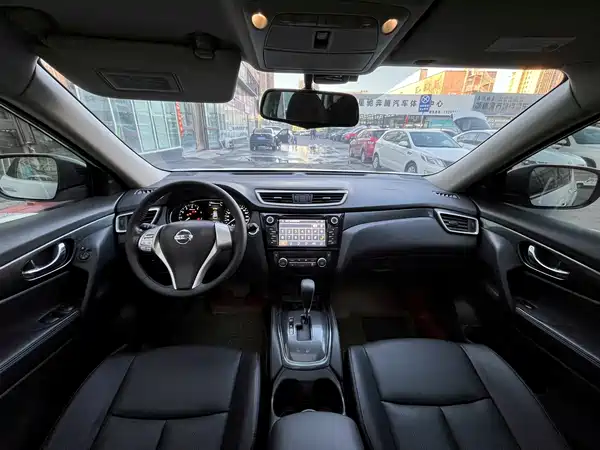 Nissan X-Trail 2014