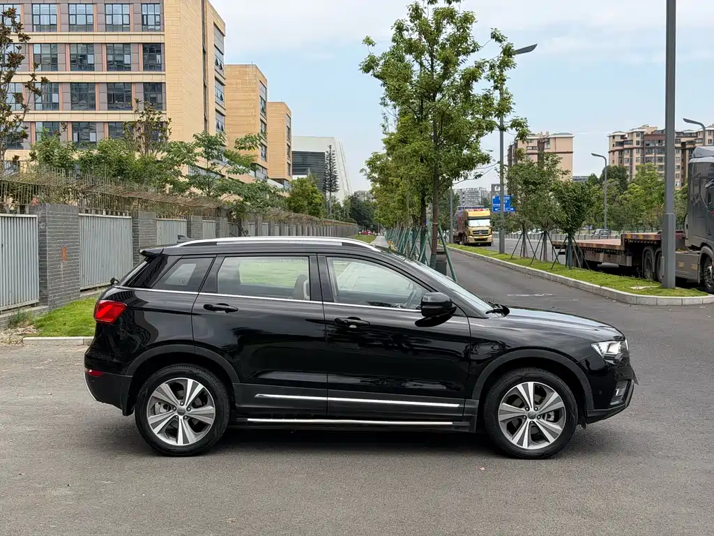 Haval H6 Coupe 2015 — фото 23