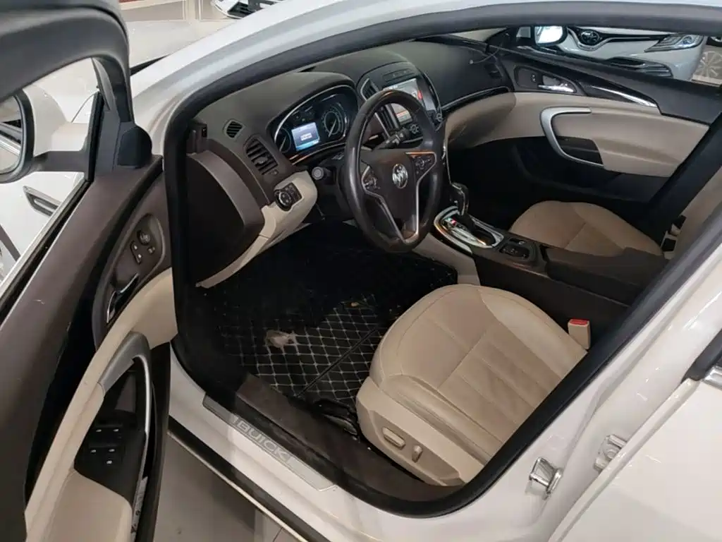 Buick Regal 2015 — фото 16
