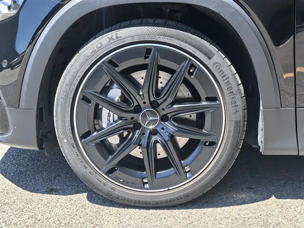Mercedes-Benz GLB AMG 2025 — фото 15