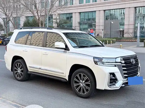 Toyota Land Cruiser 2016