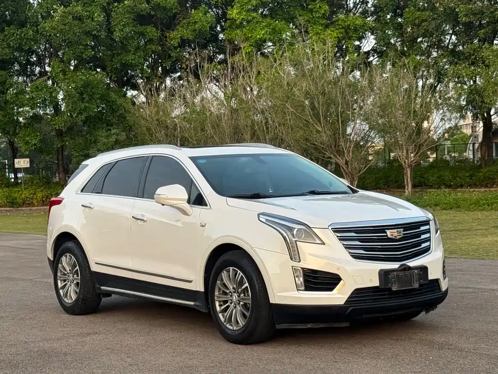 Cadillac XT5 2018 — фото 3