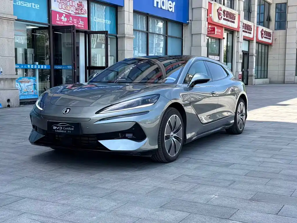 Denza Z9GT 2024