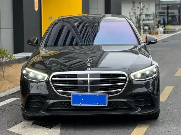Mercedes-Benz S-Class 2022