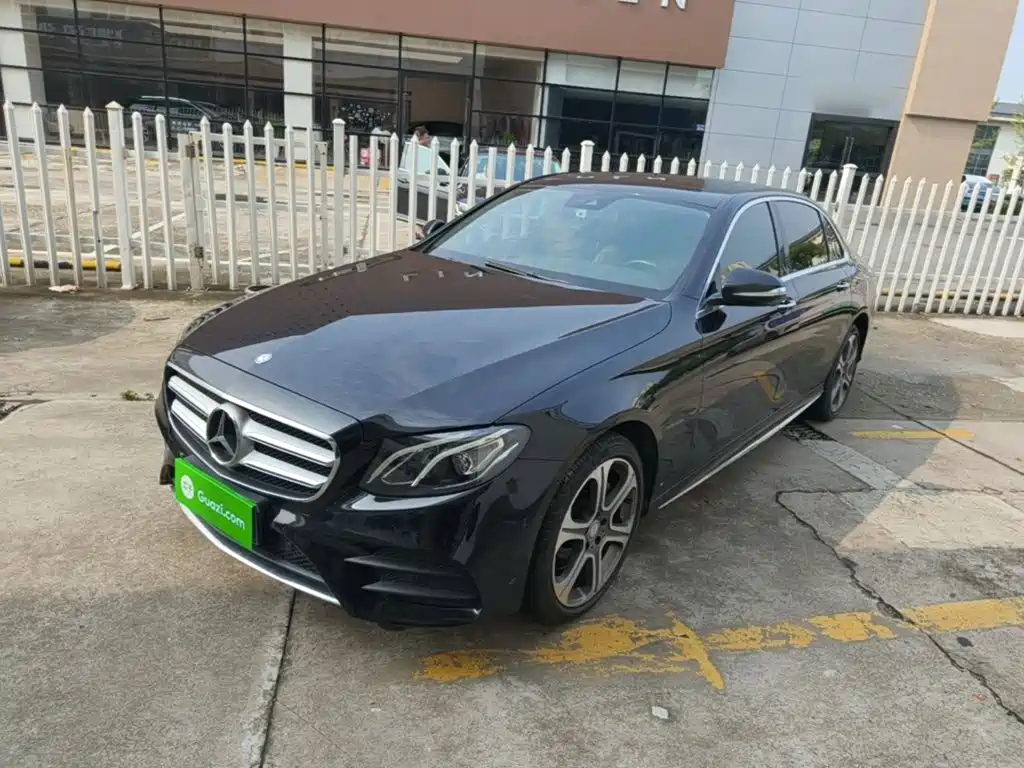 Mercedes-Benz E-Class 2016