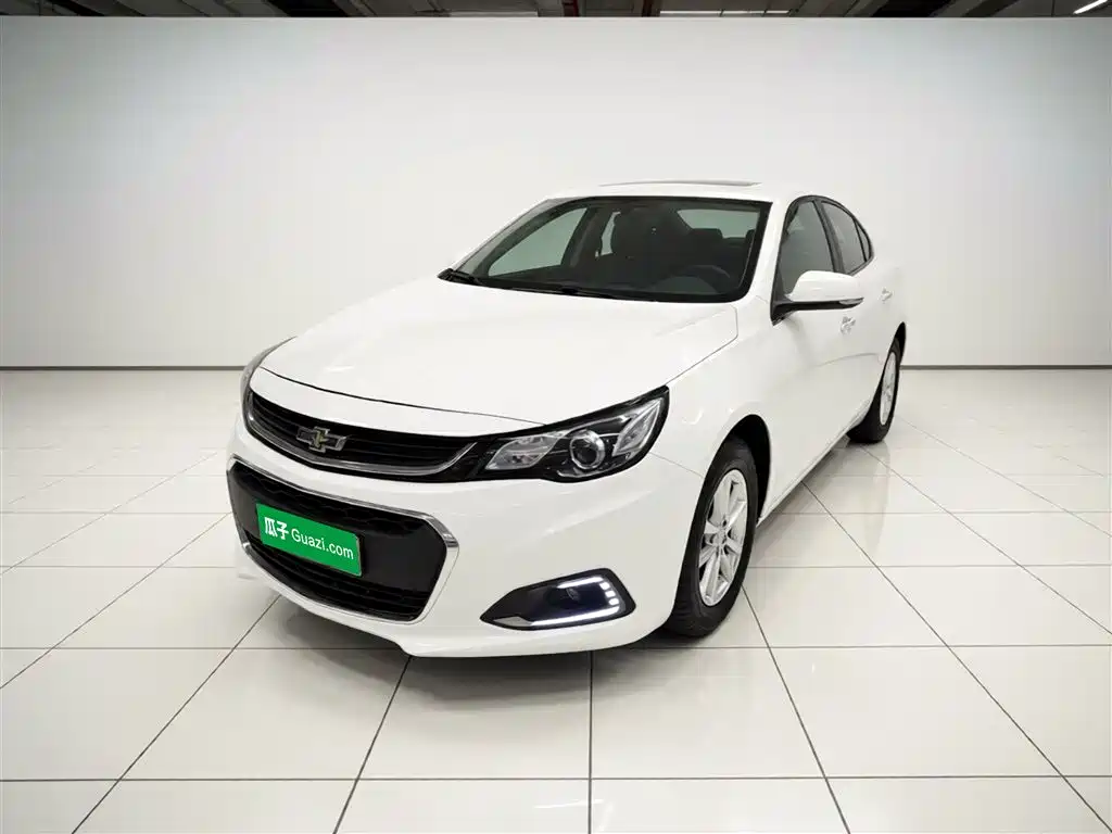 Chevrolet Malibu 2018 — фото 1