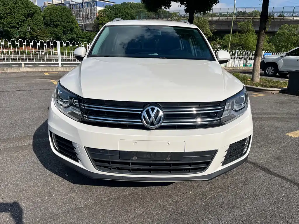 Volkswagen Tiguan 2016 — фото 2