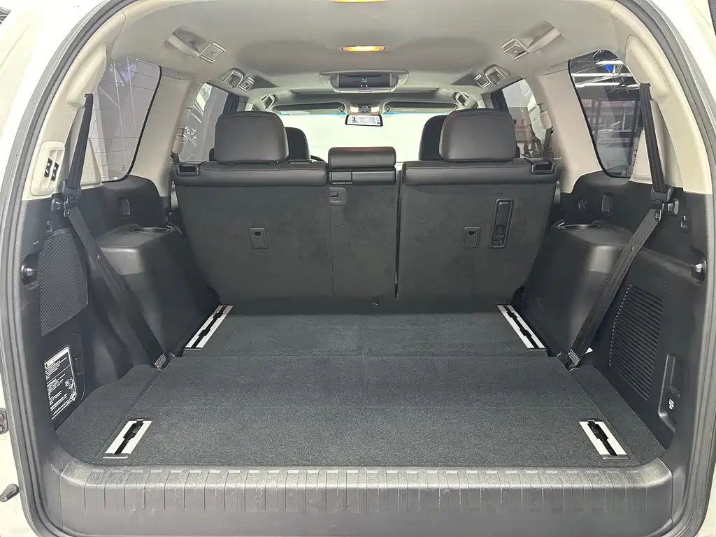 Toyota Prado 2019 — фото 12
