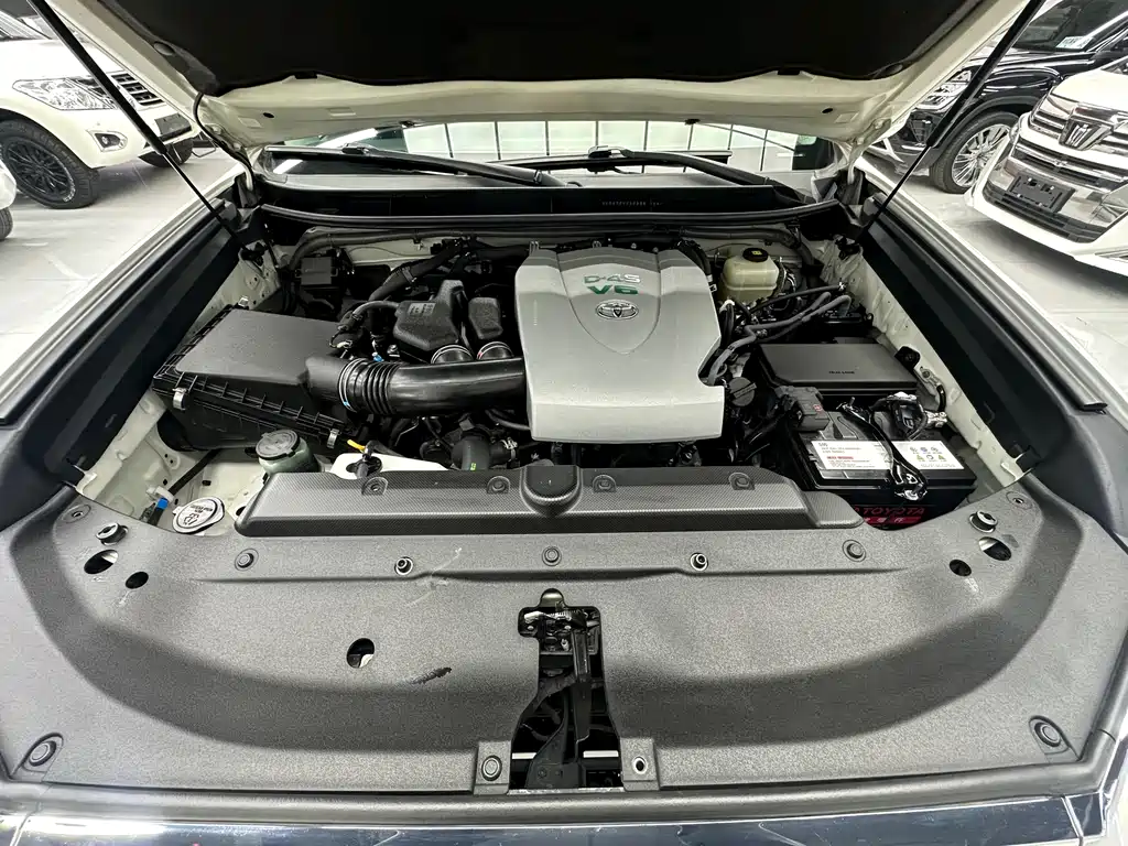 Toyota Prado 2019 — фото 16