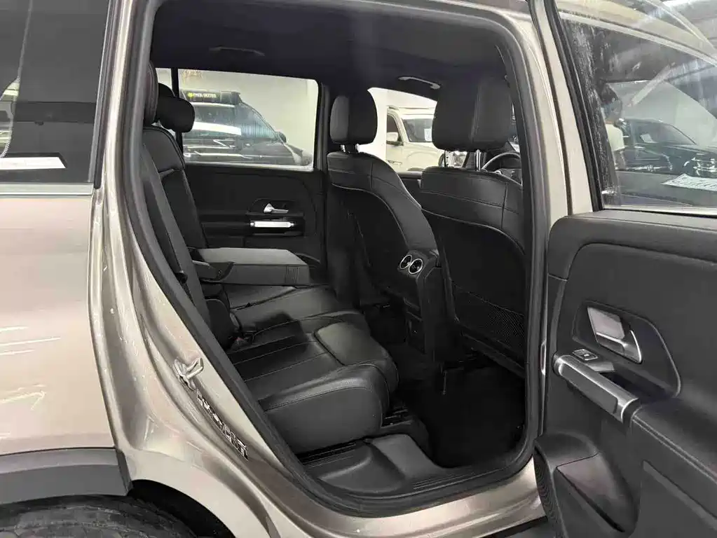 Mercedes-Benz GLB 2021 — фото 16