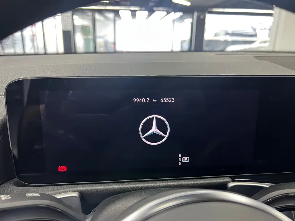 Mercedes-Benz GLB 2021 — фото 20