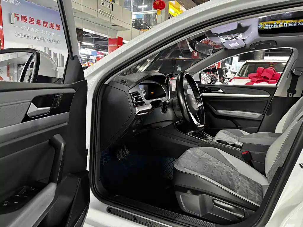 Volkswagen Lavida 2023