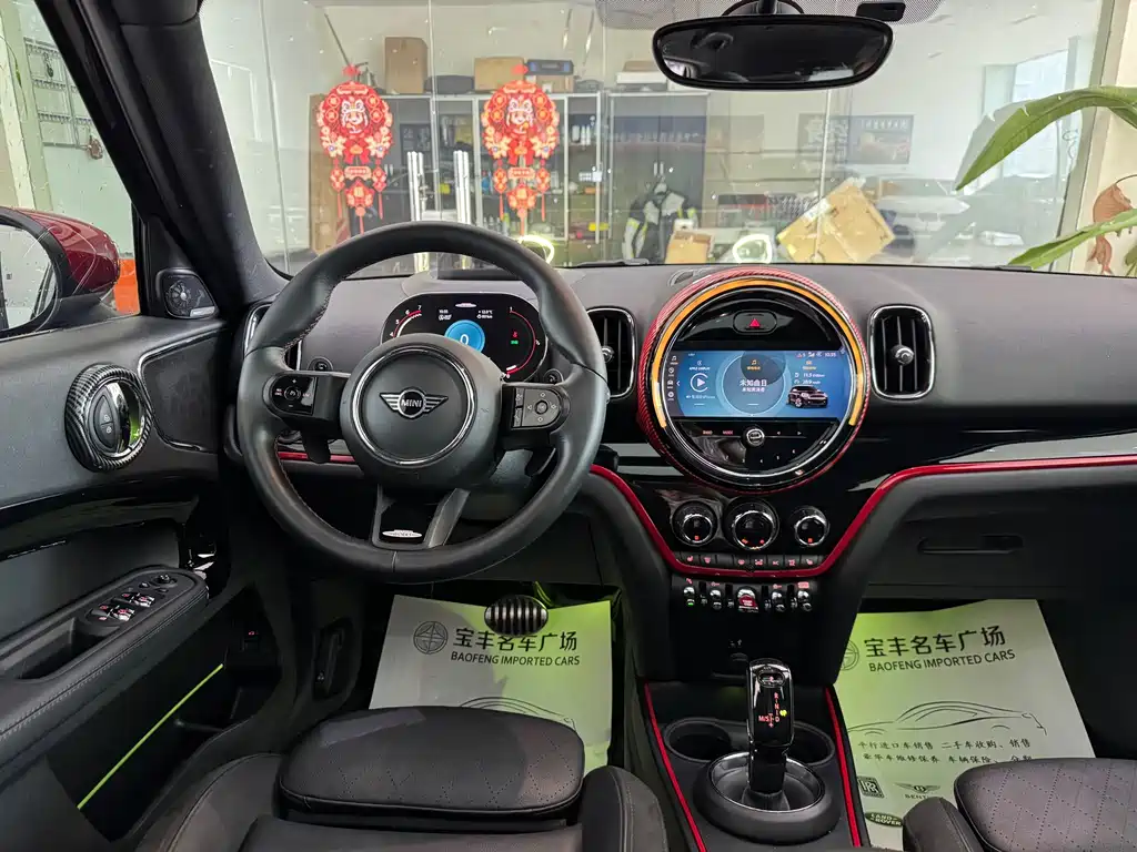 MINI JCW Countryman 2021 — фото 11