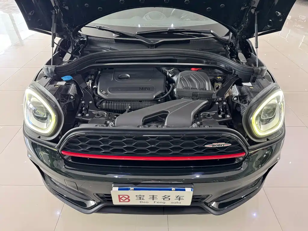 MINI JCW Countryman 2021 — фото 21