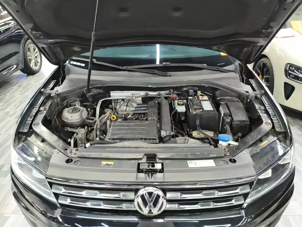 Volkswagen Tiguan L 2018 — фото 20
