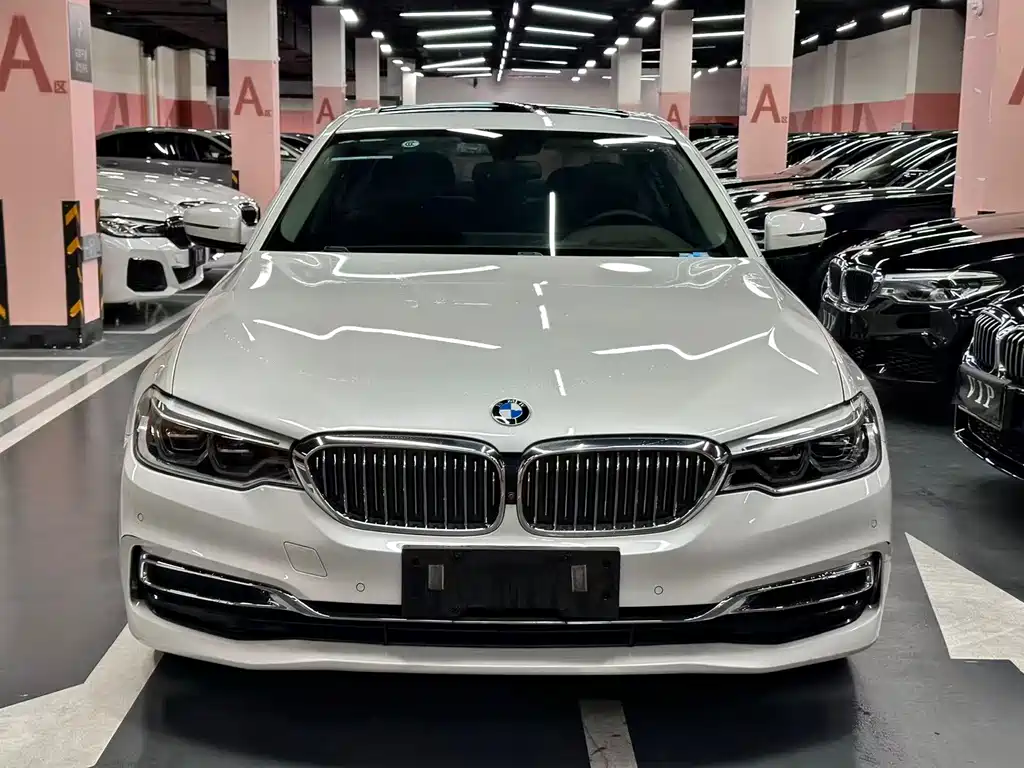 BMW 5 Series 2020