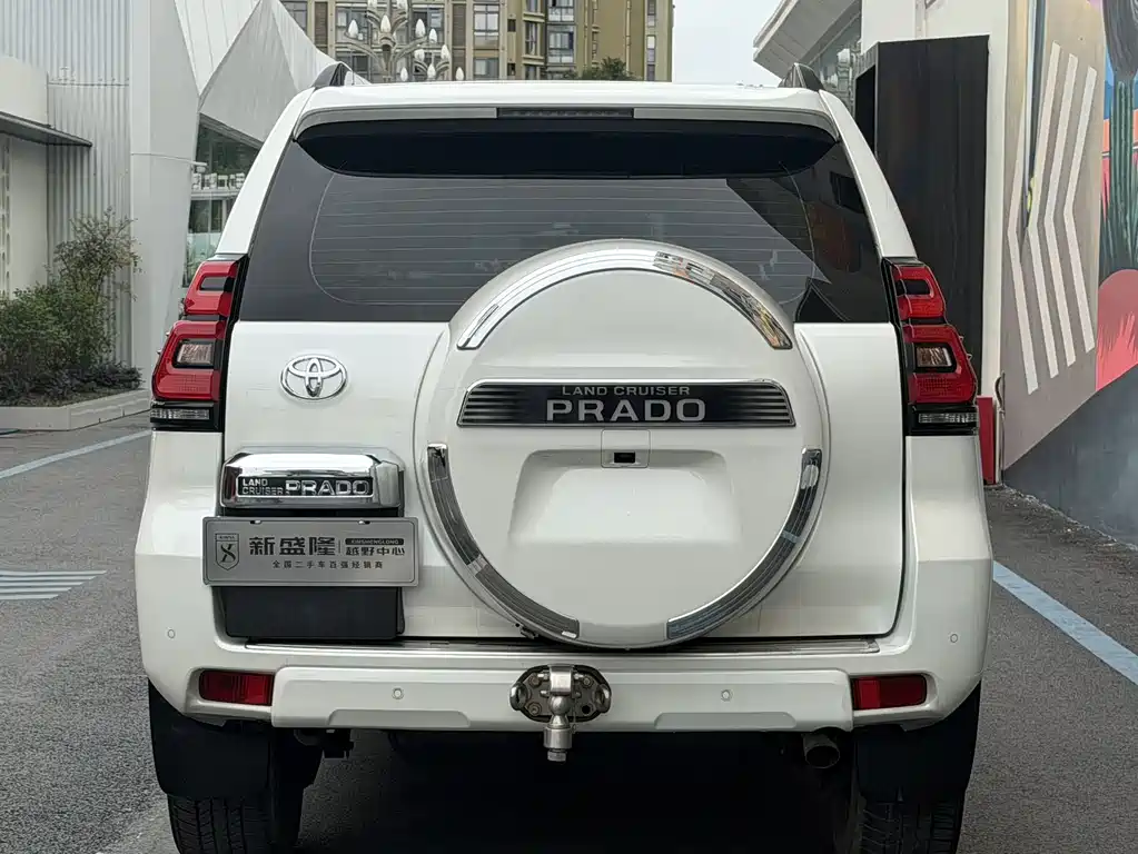 Toyota Prado 2019 — фото 6