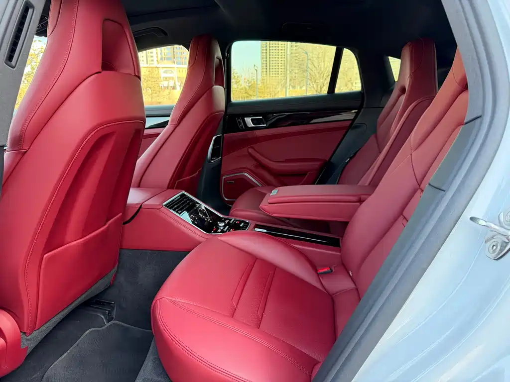 Porsche Panamera 2019 — фото 9