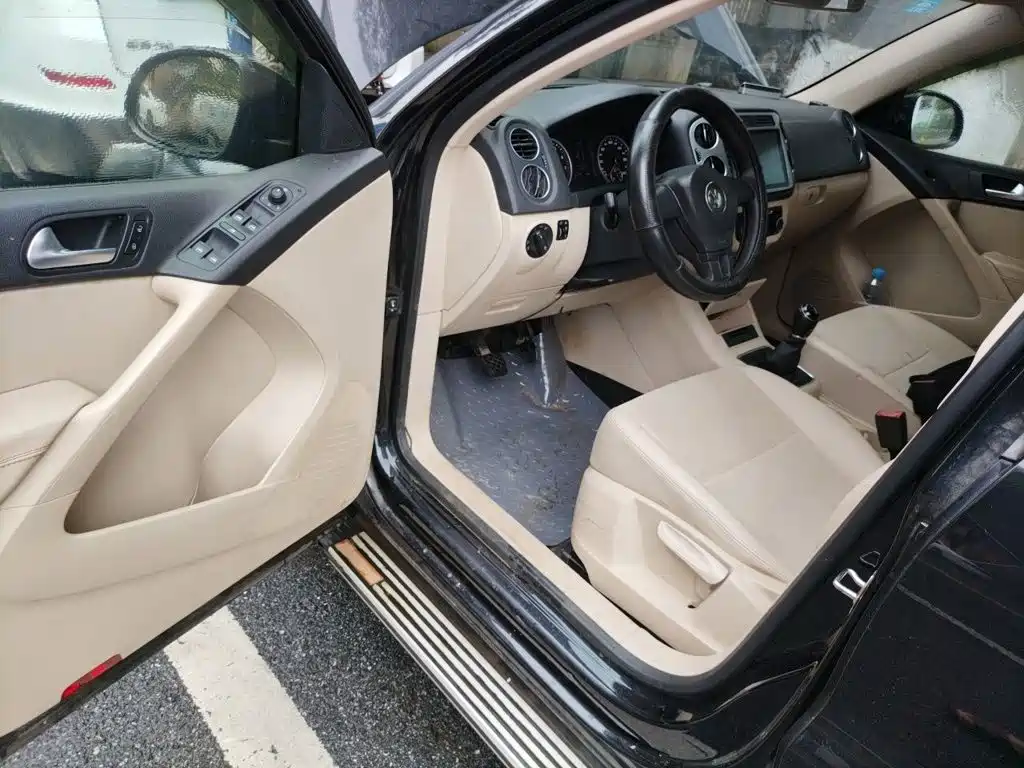 Volkswagen Tiguan 2015 — фото 13
