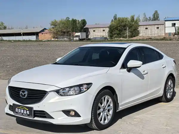 Mazda Atenza 2015