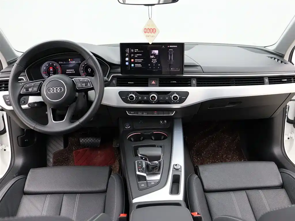 Audi A4L 2023 — фото 11