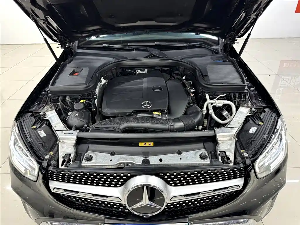 Mercedes-Benz GLC 2020 — фото 23
