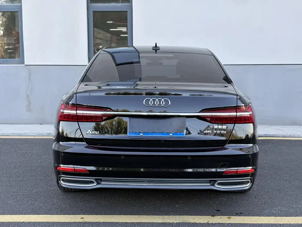 Audi A6L 2020