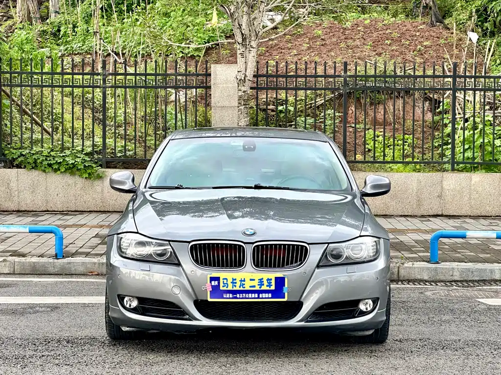 BMW 3 Series 2009 — фото 2