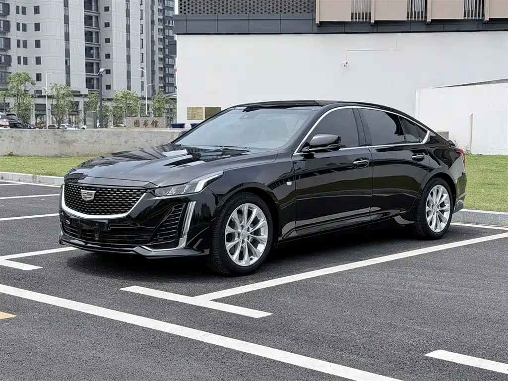 Cadillac CT5 2021 — фото 1