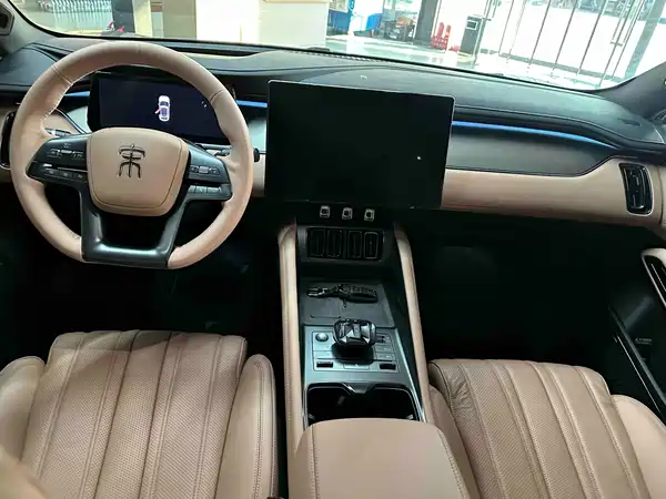 BYD Song L EV 2024
