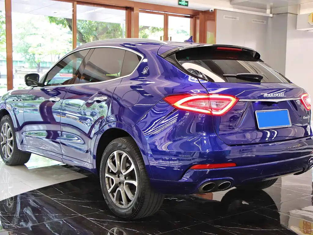 Maserati Levante 2017 — фото 7
