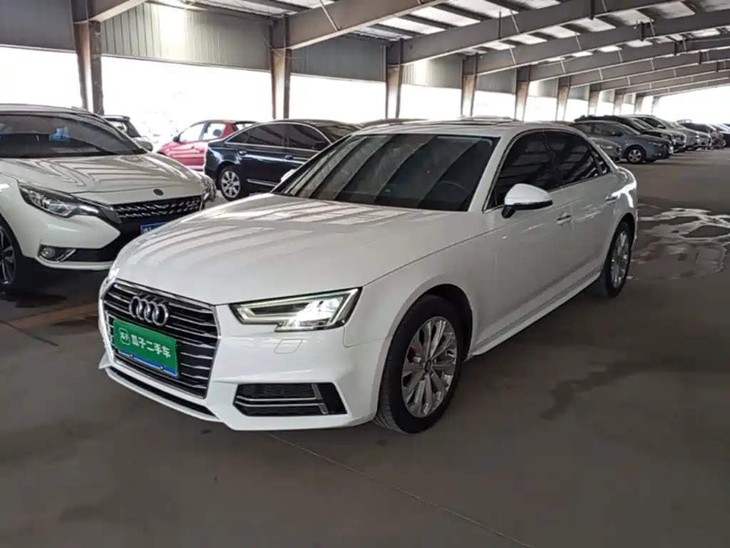 Audi A4L 2020