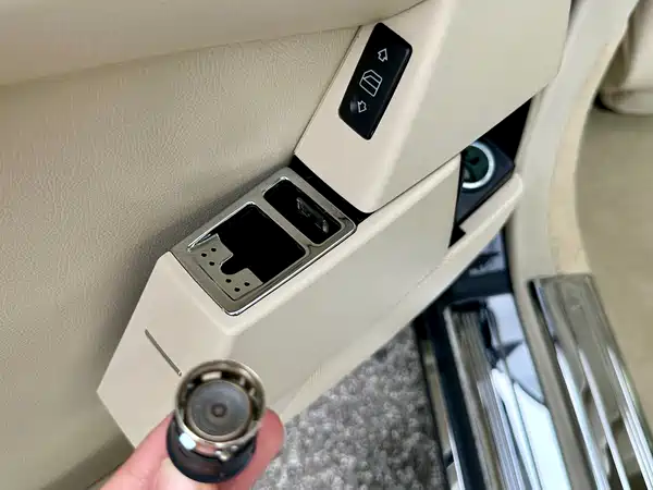 Mercedes-Benz S-Class 2005