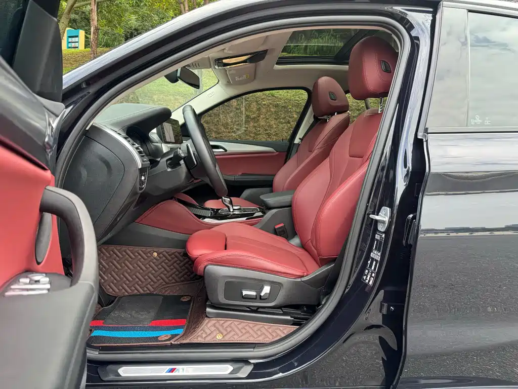 BMW X4 2022 — фото 14