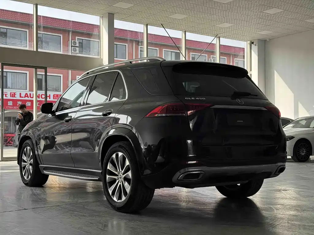 Mercedes-Benz GLE 2023 — фото 9