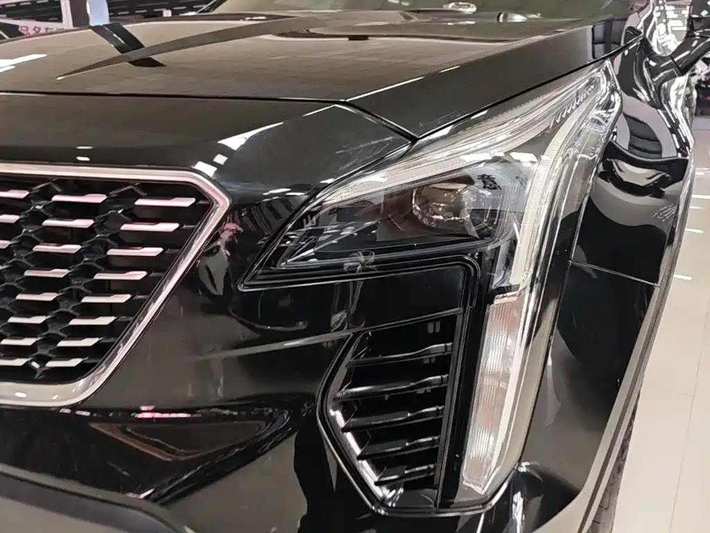 Cadillac XT4 2020 — фото 24