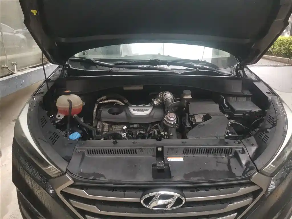 Hyundai Tucson 2018 — фото 20