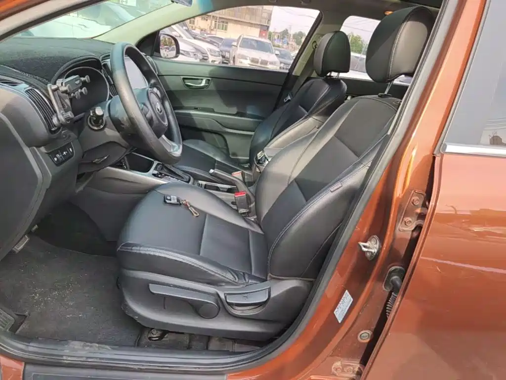 Kia KX3 2016 — фото 15